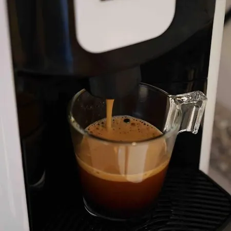 Window On Διαμέρισμα *